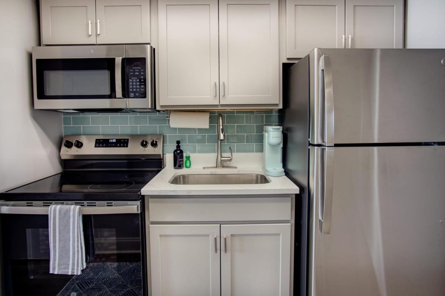Oceanfront Escape Renovated Suite At Camelot Myrtle Beach Bagian luar foto